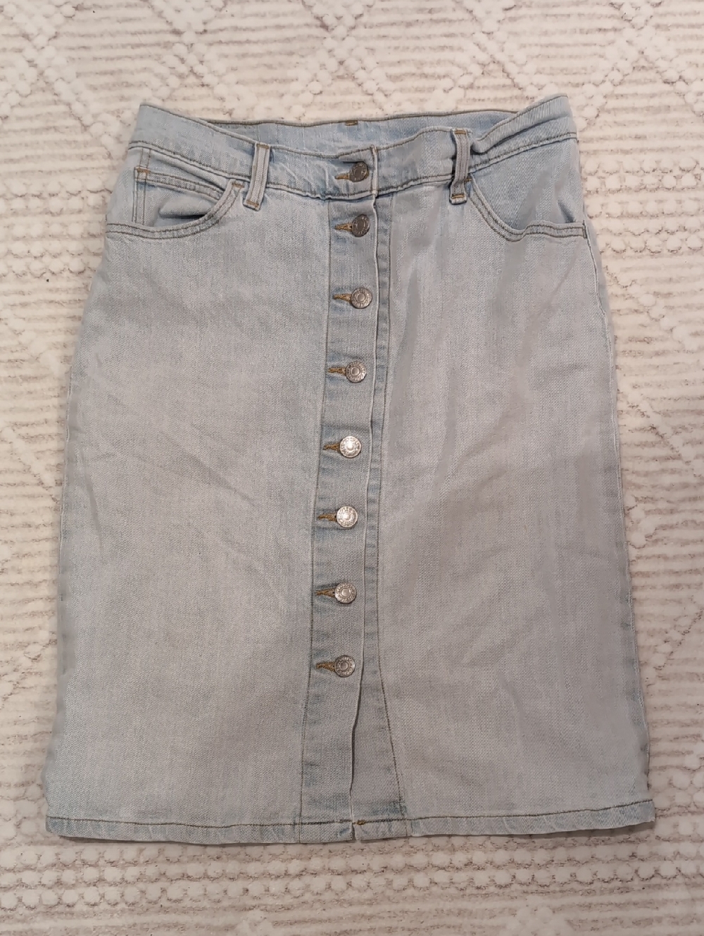 Levi's Light Wash Button-Front Denim Midi Skirt